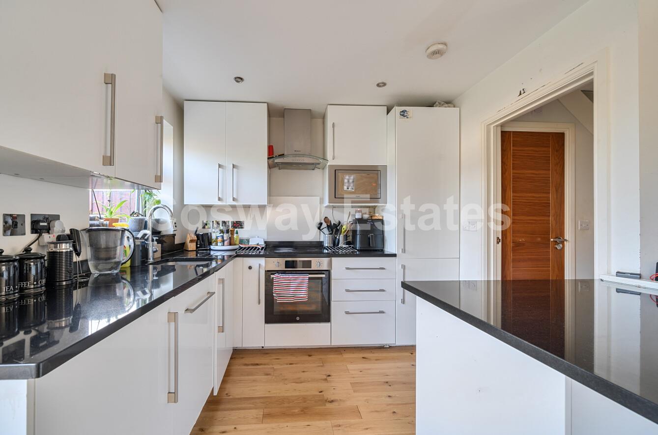 Moorlands Avenue, Mill Hill, NW7, Mill Hill